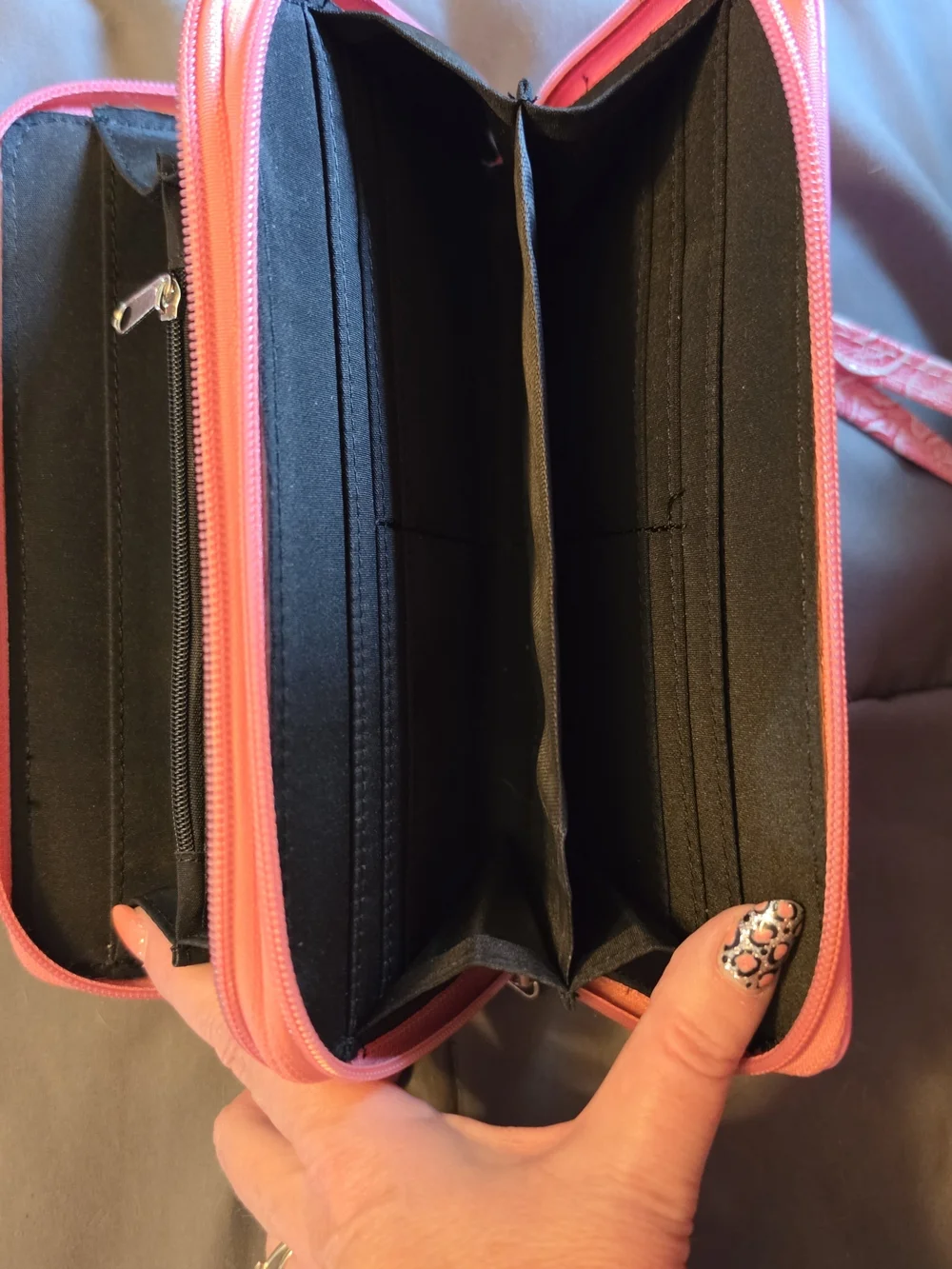 Cowgirl Trendy Pink & White Owl Leather Embroidered Purse with Matching Wallet